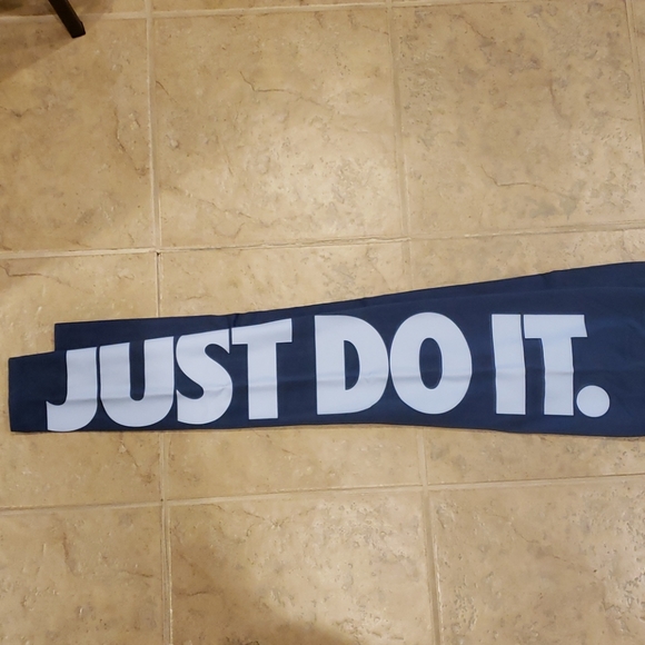 Nike Leg-A-See JDI Tight Fit Leggings - Picture 2 of 7